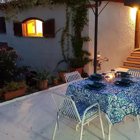 Apartman Maria: Bellissima Mansarda Con Terrazza Vista Mare